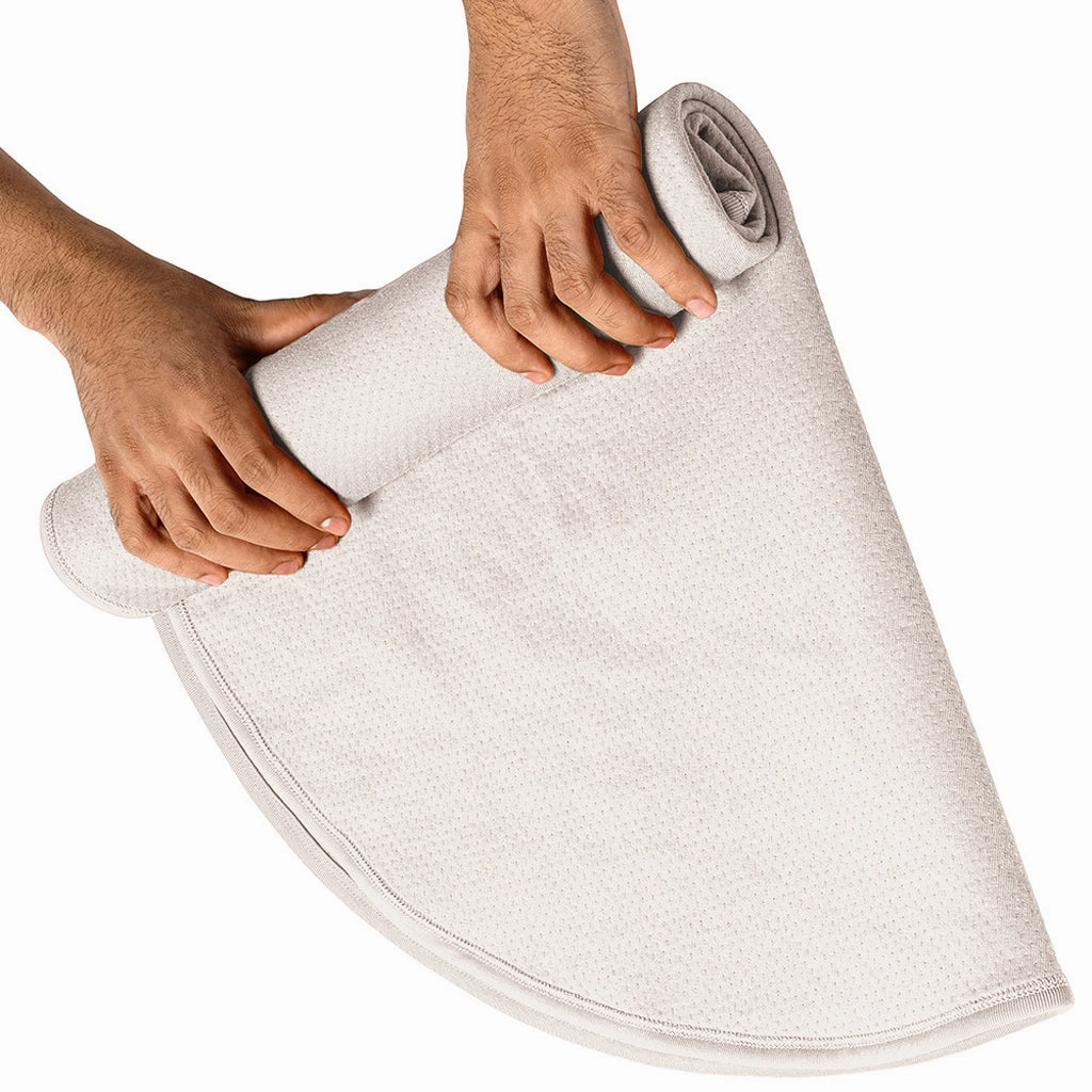 Dame Thro Travel Waterproof Blanket in Oat