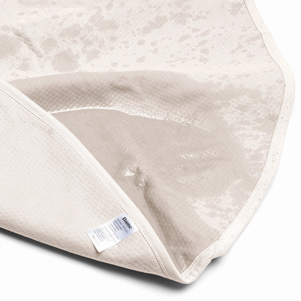 Dame Thro Travel Waterproof Blanket in Oat