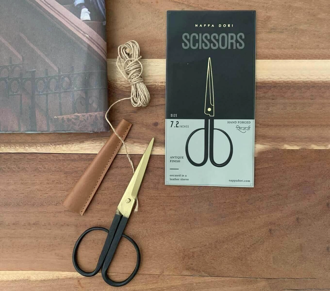 DUAL TONE VINTAGE SCISSORS
