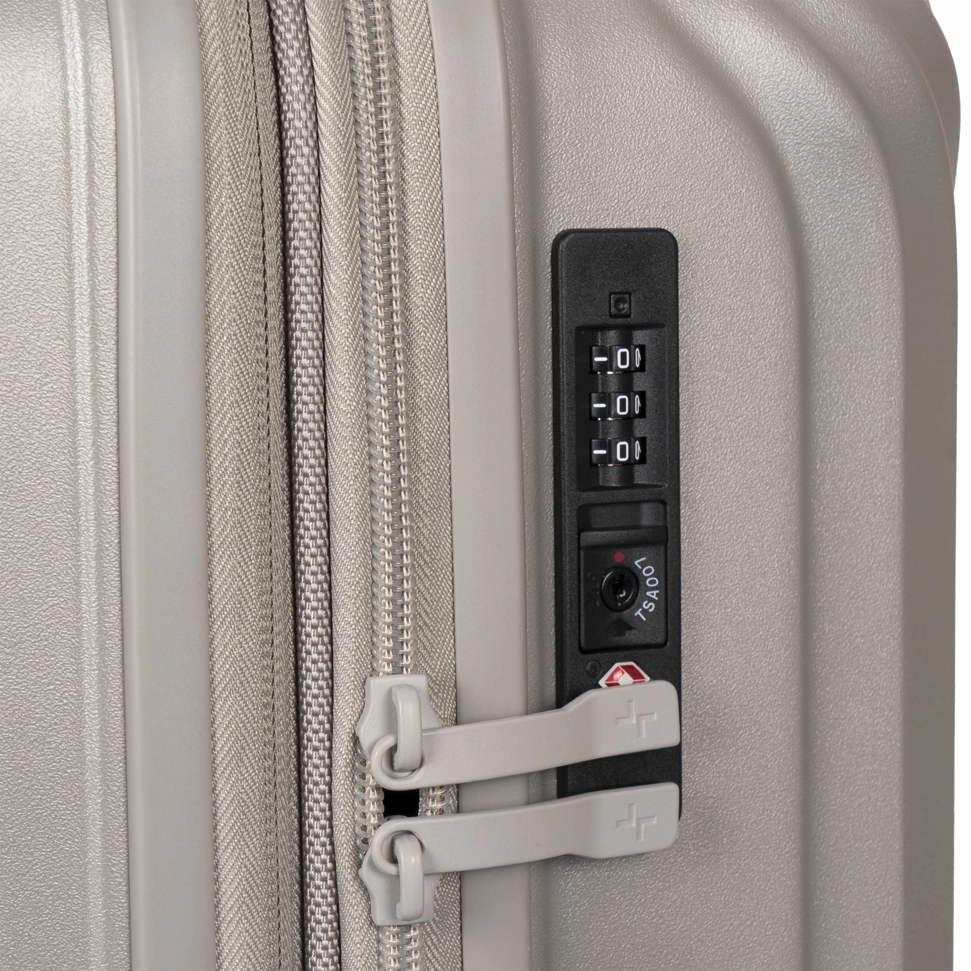Dune Hardside 26in Luggage