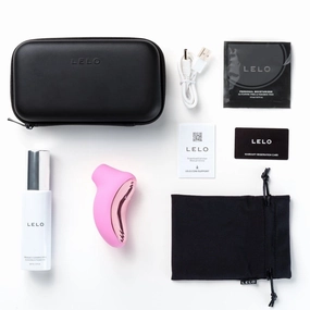 LELO - Pleasure On The Go Kit A Sona 2 Sonic Clitoral Massager with Toy Cleaner