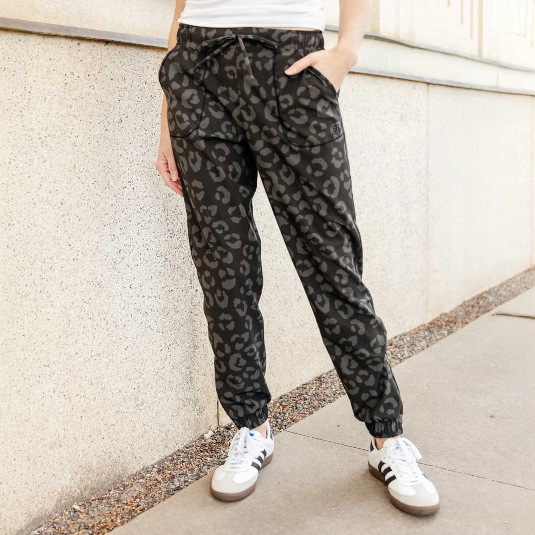 Leopard Jetsetters