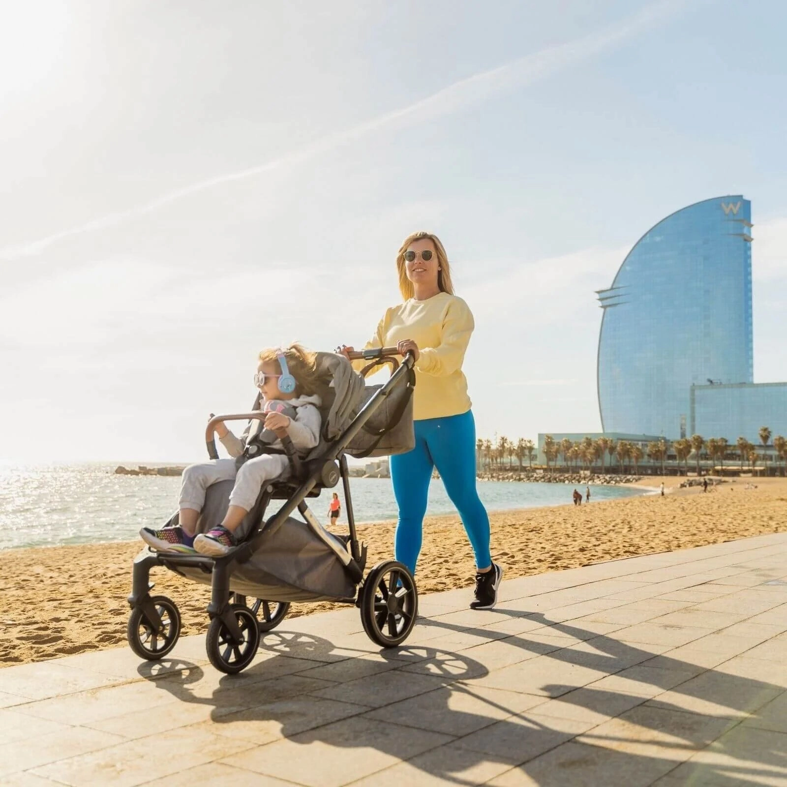 Mee-Go Uno Plus 2 in1 Pushchair & Pram - Black/Rose