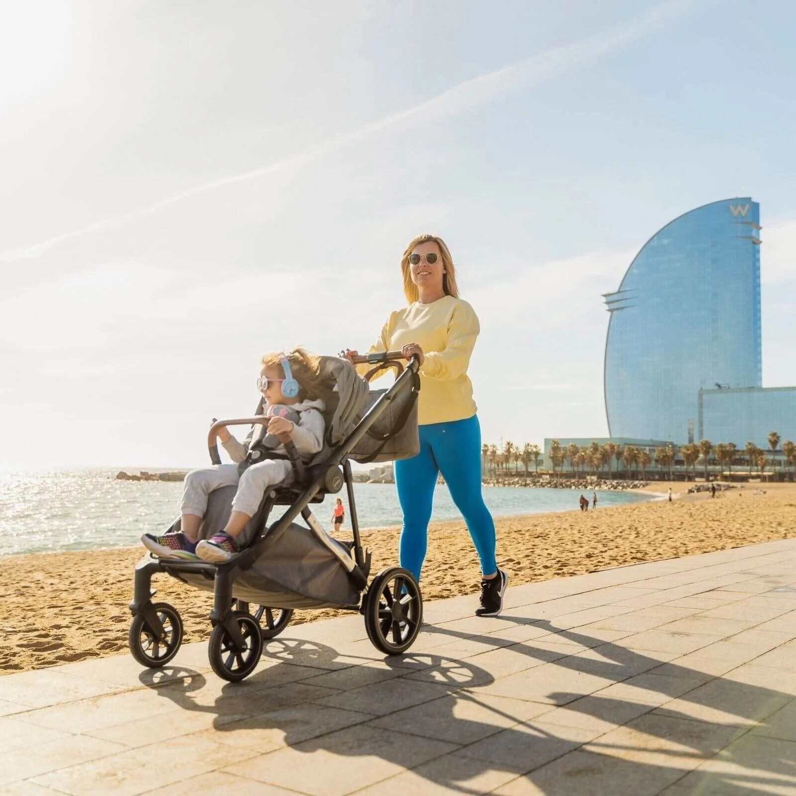 Mee-Go Uno Plus 2 in1 Pushchair & Pram - Grey/Chrome