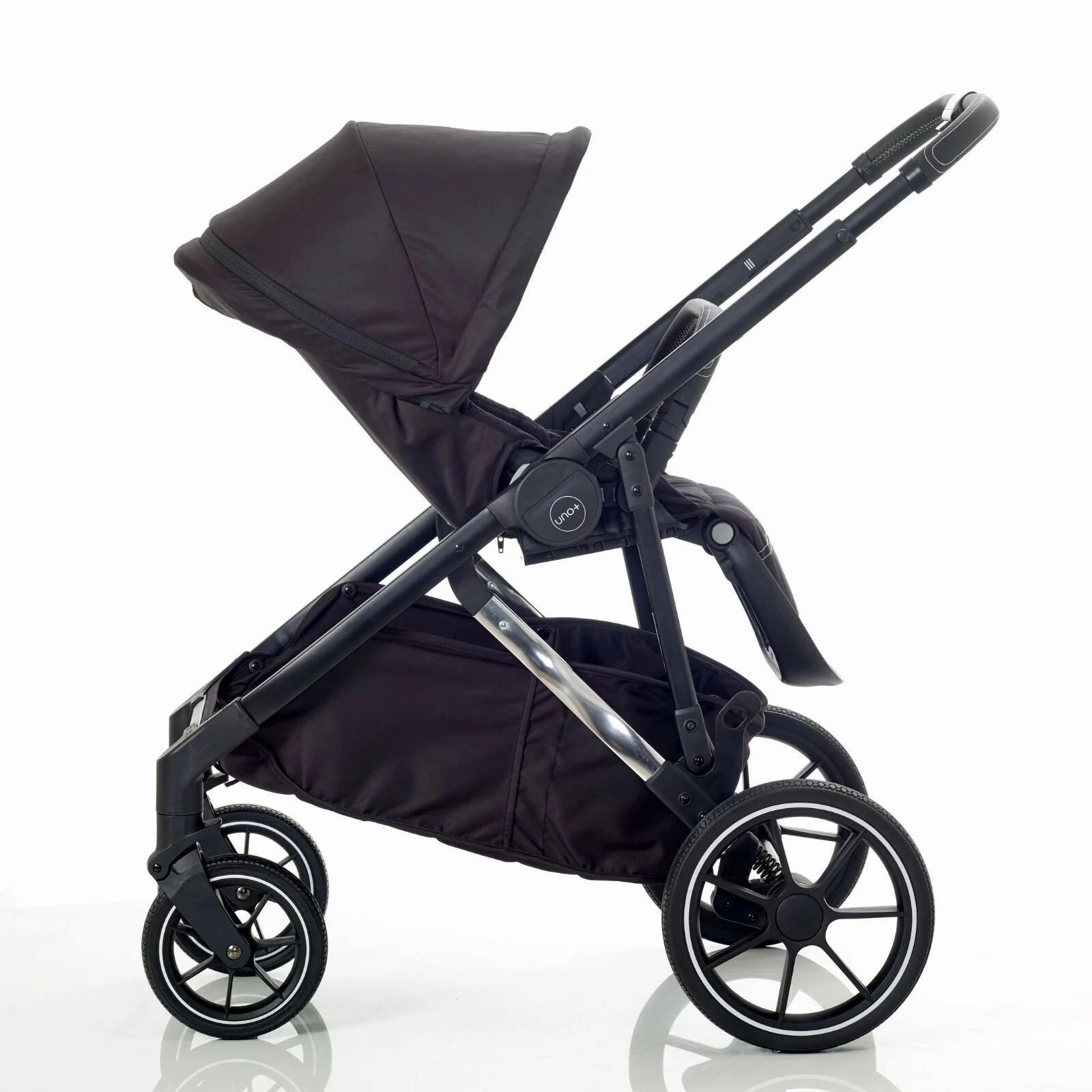 Mee-Go UNO Plus 3-in-1 with Isofix Base Travel System - Black/Chrome