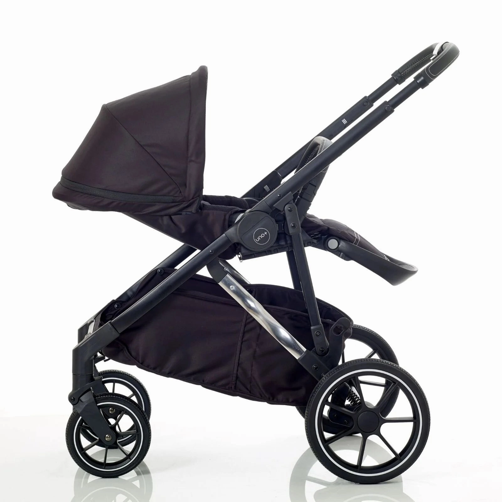 Mee-Go UNO Plus 3-in-1 with Isofix Base Travel System - Black/Chrome