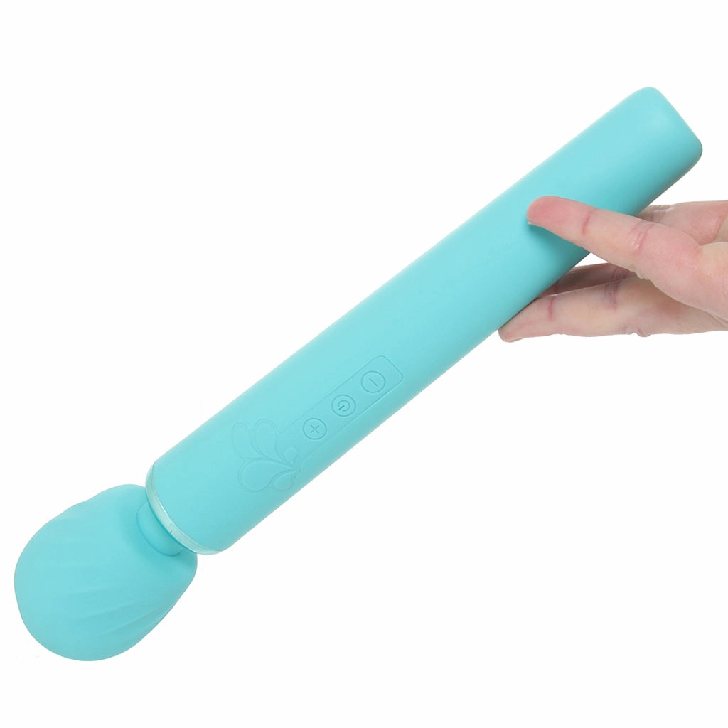 Nala Fierce Plug-In Rechargeable Wand in Blue