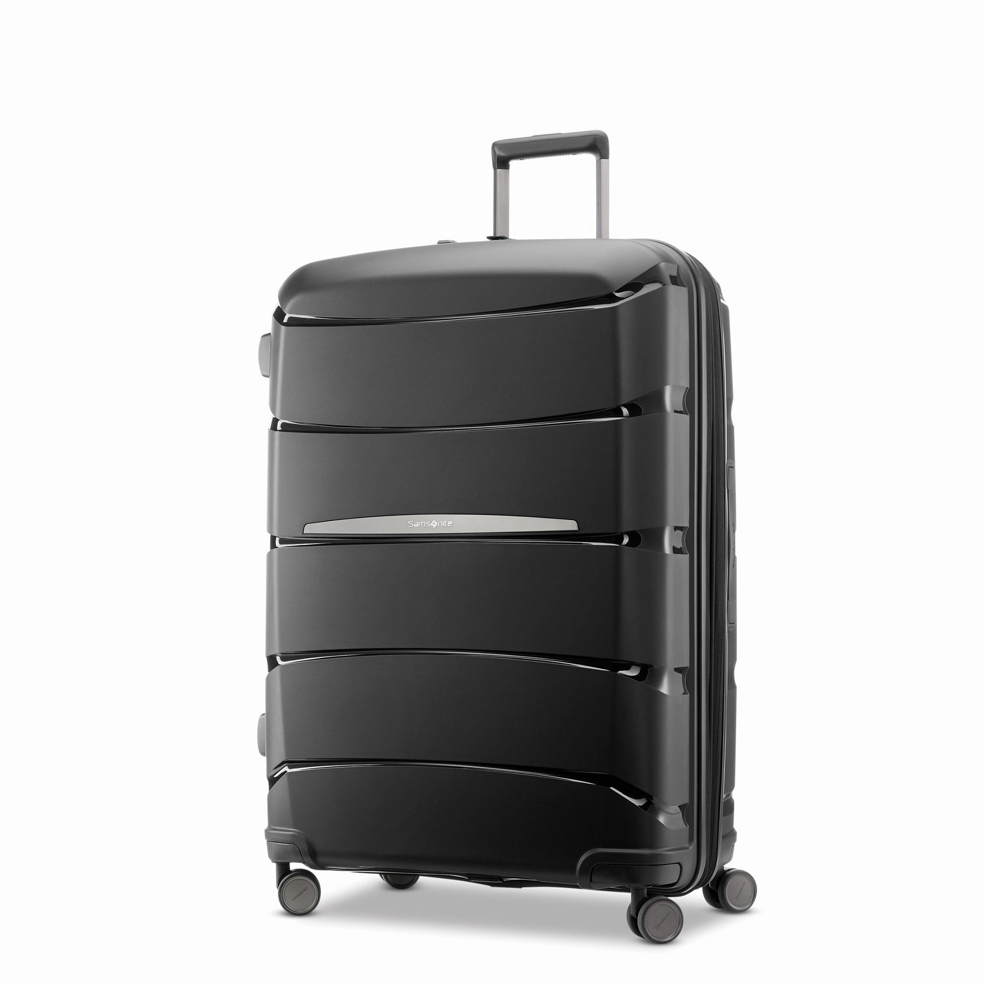 Outline Pro Hardside 29" Luggage