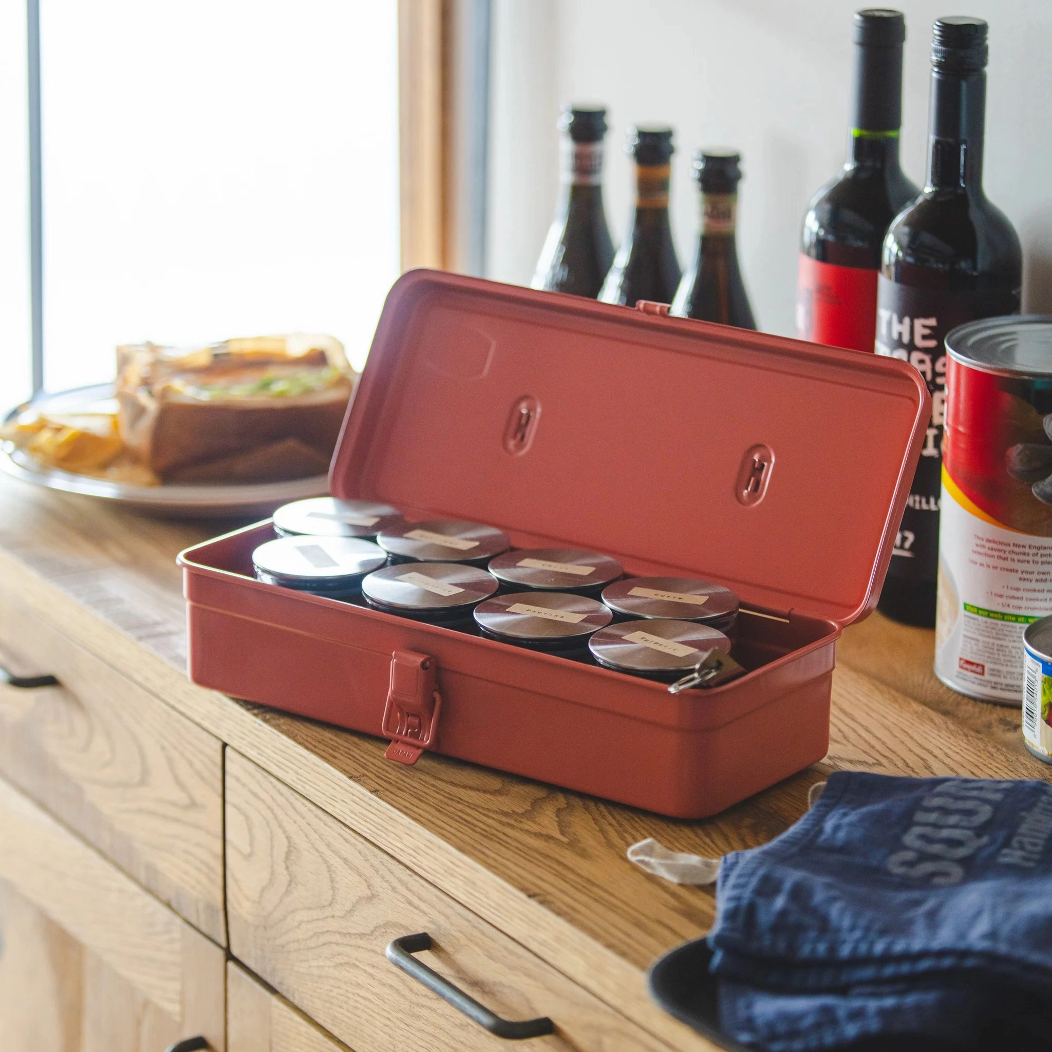 T-320 | TOYO Trunk Shape Toolbox