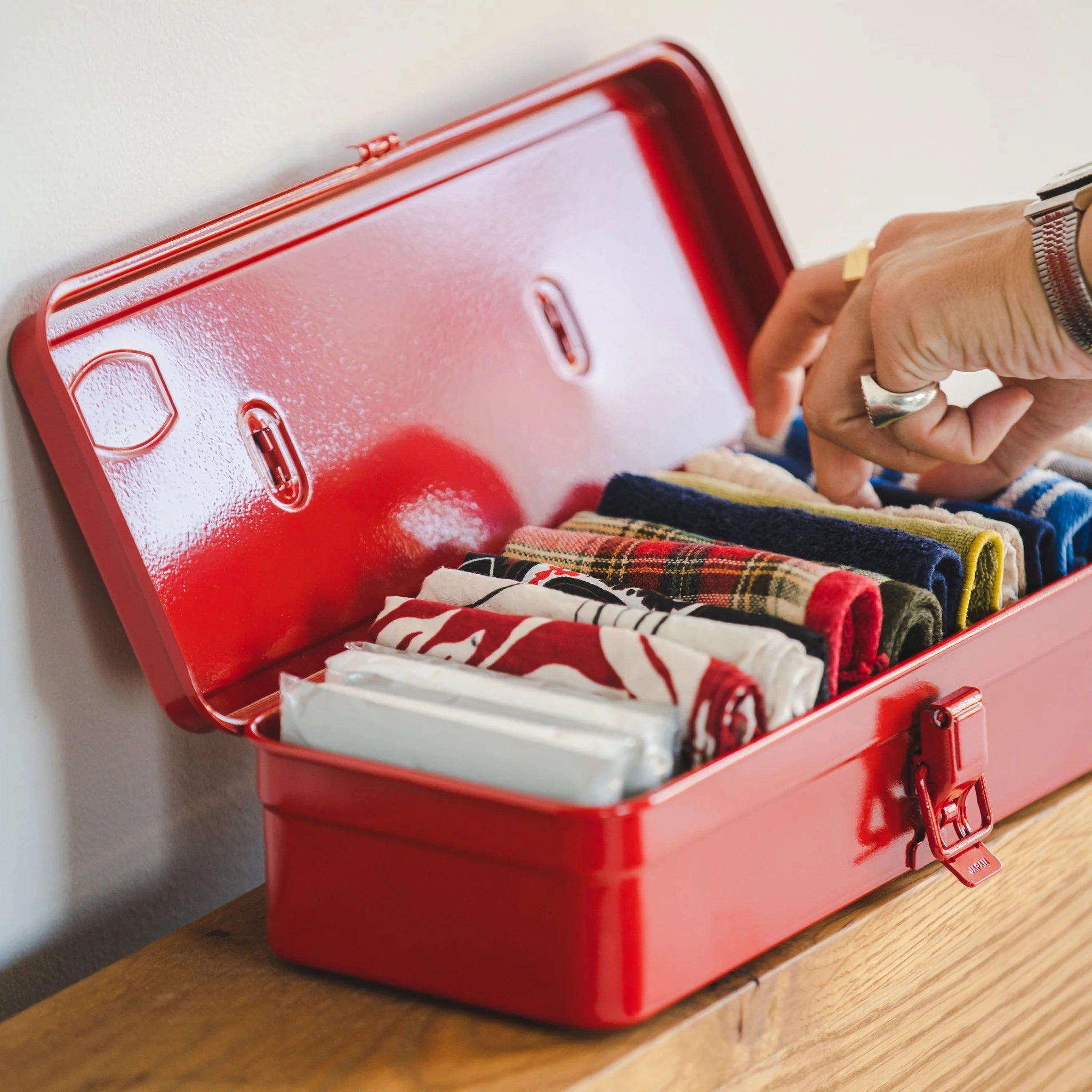 T-320 | TOYO Trunk Shape Toolbox