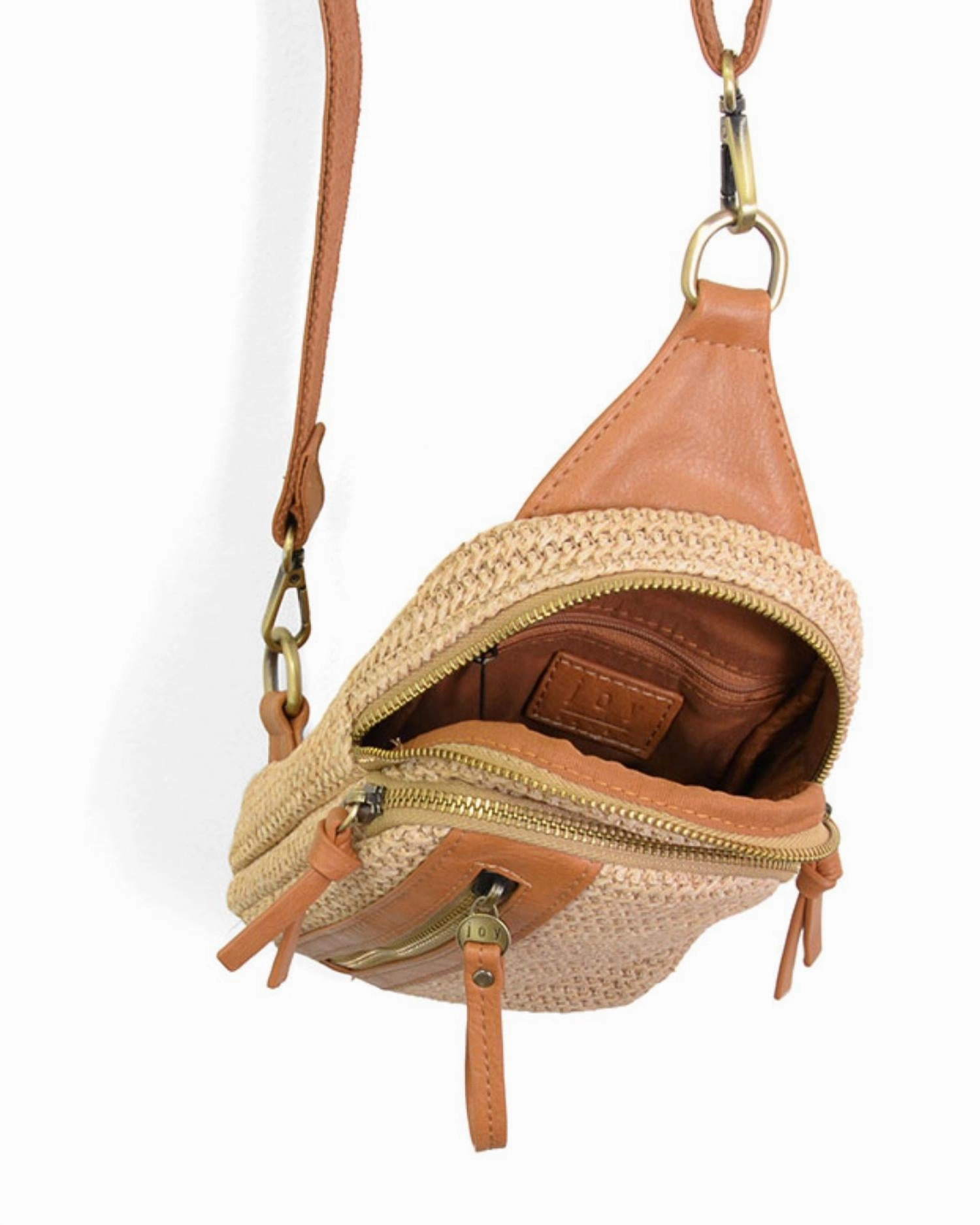 Women's Skylar Sling Bag In Natural Straw